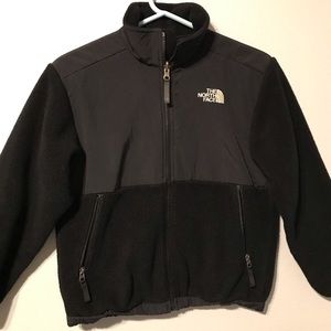 Boys -The North Face Size M 10/12 Denali. Fleece
